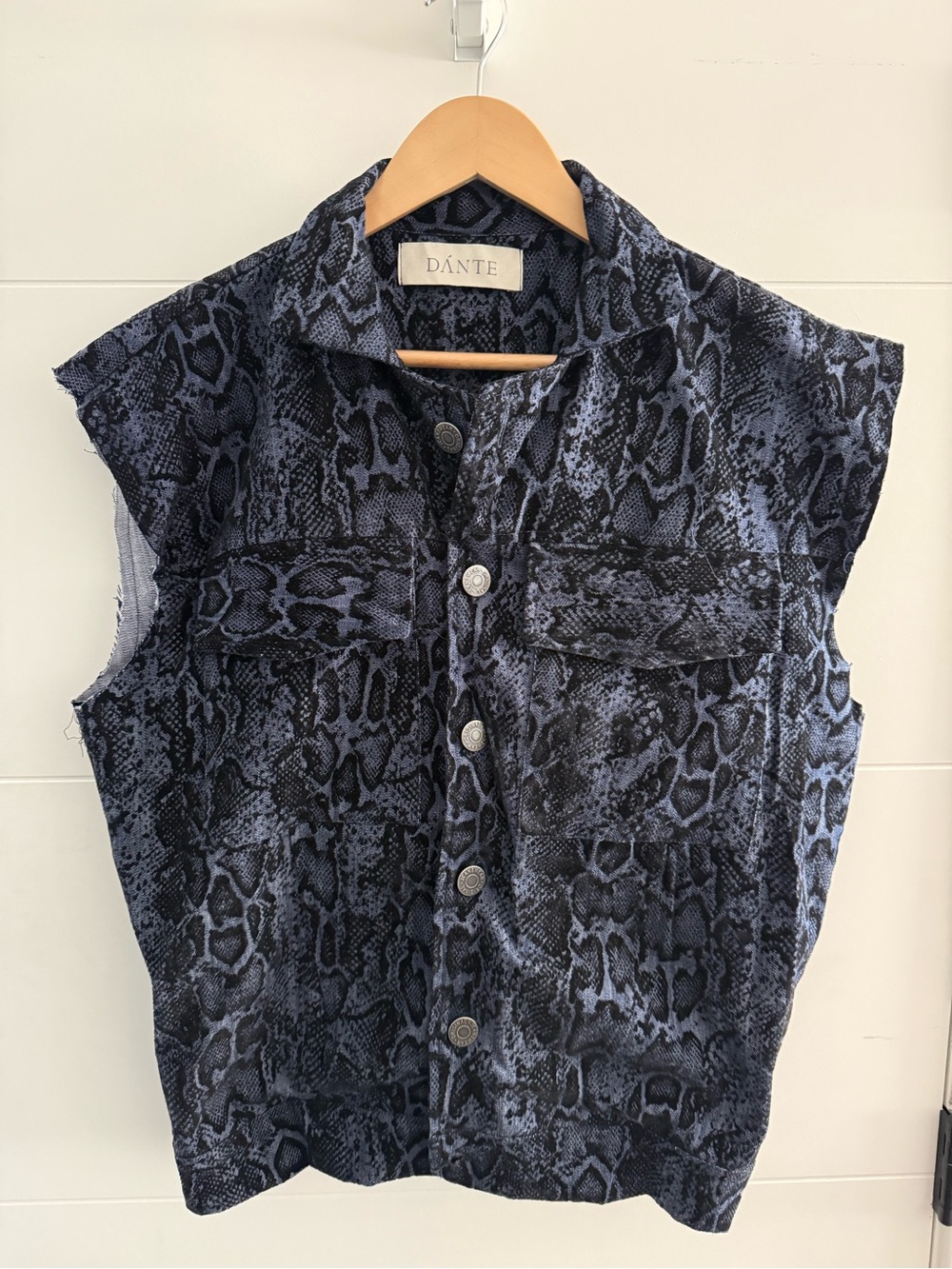 Men's Blue Snake-Print Sleeveless Shirt Tank